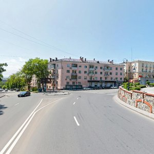 Uborevicha Street, 15, Vladivostok: photo