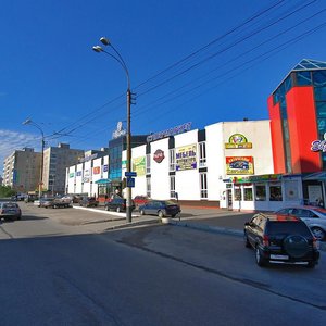 Мурманск, Улица Баумана, 33: фото