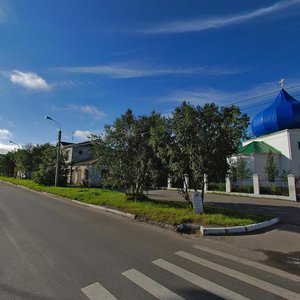 Zaschitnikov Zapolyarya Avenue, 26, Kola: photo