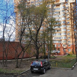 Москва, Янтарный проезд, 9: фото