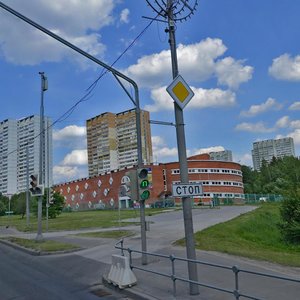 Зеленоград, Панфиловский проспект, 15: фото