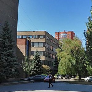 Донецк, Улица Розы Люксембург, 72: фото