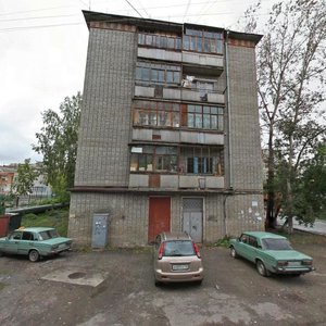 Poliny Osipenko Street, 23, : foto