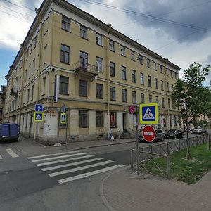 Sredniy Vasilyevskogo Ostrova Avenue, 8, Saint Petersburg: photo