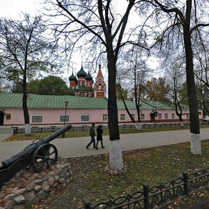 Revolyutsionnaya Street, 15, Yaroslavl: photo