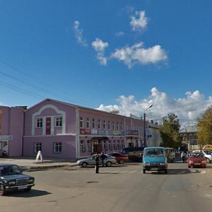 Lenina square, 16, Borovsk: photo
