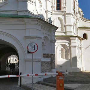 Lavrska Street, 21к3, Kyiv: photo