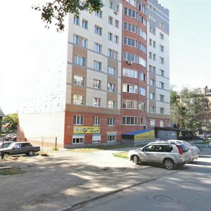 Новосибирск, Улица Серафимовича, 4: фото