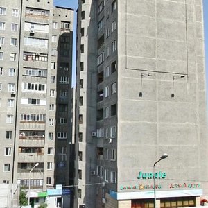 Aksai-1 microdistrict, 4А, : foto