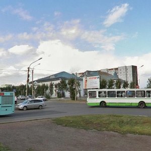 Красноярск, Проспект 60 лет Образования СССР, 12: фото