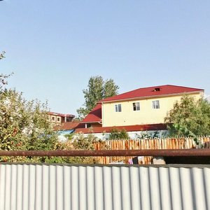 Beken Jamaqaev kóshesi, 220, : foto