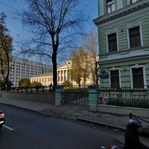 Znamenka Street, 12, Moscow: photo