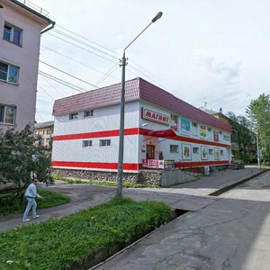 Ulitsa 50-letiya Oktyabrya, 43, : foto
