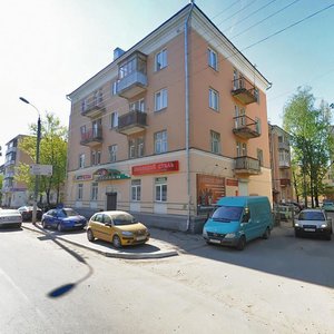 Gorkogo Street, 71, Tver: photo