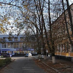 Vulytsia Rodymtseva, 5, Chernihiv: photo