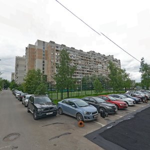 Znamenskiye Sadki Street, 3к2, Moscow: photo