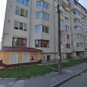 Тернополь, Улица Репина, 18: фото