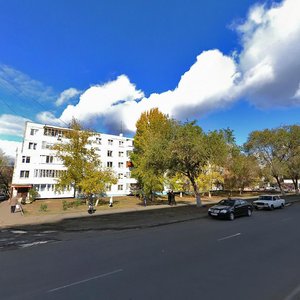 Ulitsa Dzhangildina, 14, Orenburg: photo