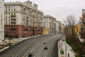 Zemlyanoy Val Street, 46, Moscow: photo
