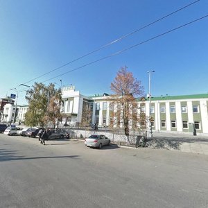 Ploshchad imeni V.M. Slosmana, 6, Kurgan: photo
