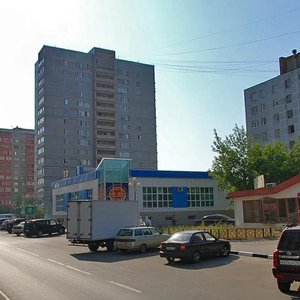 Дзержинский, Лесная улица, 18б: фото