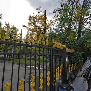 Suvorovskaya Square, 2с22, Moscow: photo