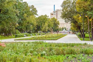 Москва, Улица Серафимовича, 2: фото