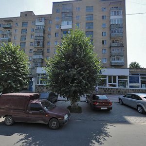 Каменец‑Подольский, Улица Героев Небесной Сотни, 4: фото