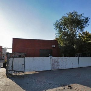 Dniprostalivska Street, 34, Dnipro: photo