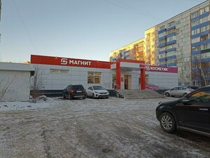 Stroiteley Avenue, 33, : foto