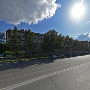 Новосибирск, Улица Титова, 19: фото