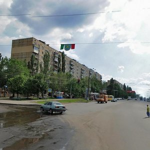 Кривой Рог, Улица Владимира Великого, 42: фото