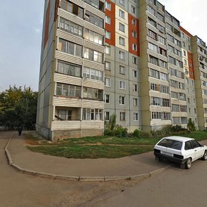 Sovetskaya street, 33, Kirov: photo