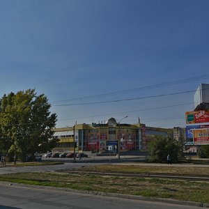 Волжский, Улица Мира, 42П: фото