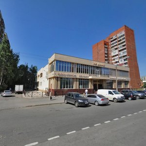 Udarnikov Avenue, 16, : foto