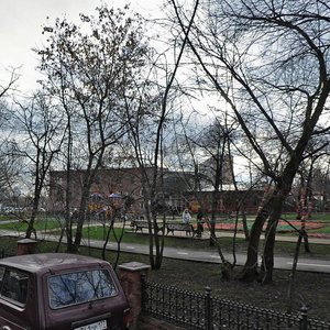 Marshala Biryuzova Street, 1с1, Moscow: photo