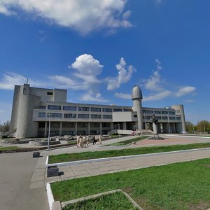Prospekt Traktorobudivnykiv, 55, : foto