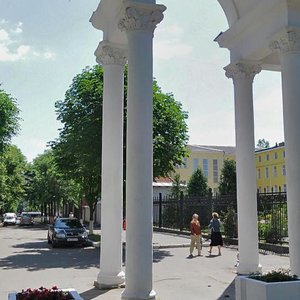 Винница, Театральная улица, 10: фото