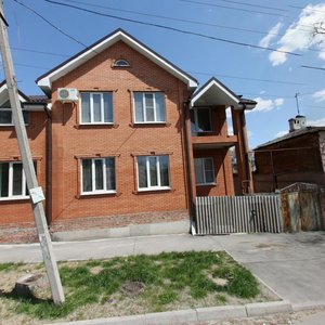 3rd Liniya Street, 39, : foto