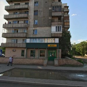 Sabit Mukanov Street, 10/2, Karaganda: photo