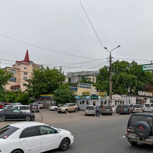 Владивосток, Светланская улица, 152: фото