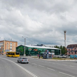 Sovetskaya Street, 16, Noyabrsk: photo