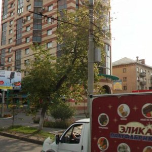 Челябинск, Улица Воровского, 15В: фото