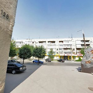 Holovna vulytsia, 189, Chernivtsi: photo