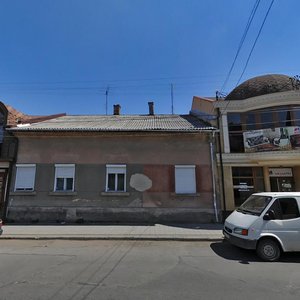 Мукачево, Улица Мира, 50: фото
