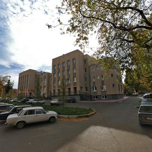 Molodoy Gvardii Street, 84к2, Kirov: photo
