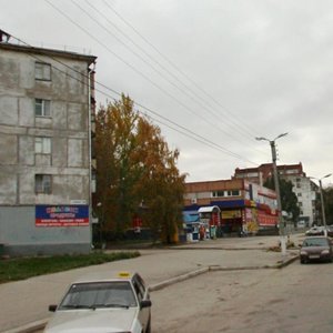 Ulitsa Ostrovskogo, 16, Novokuibishevsk: photo