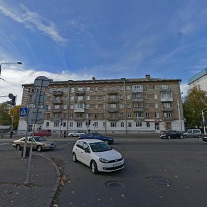 Jakuba Kolasa Street, 9, Minsk: photo