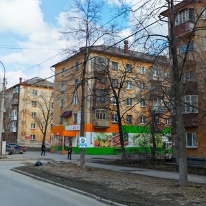 Mashinostroiteley Street, 75, Yekaterinburg: photo