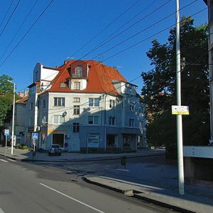 Mira Avenue, 102, : foto